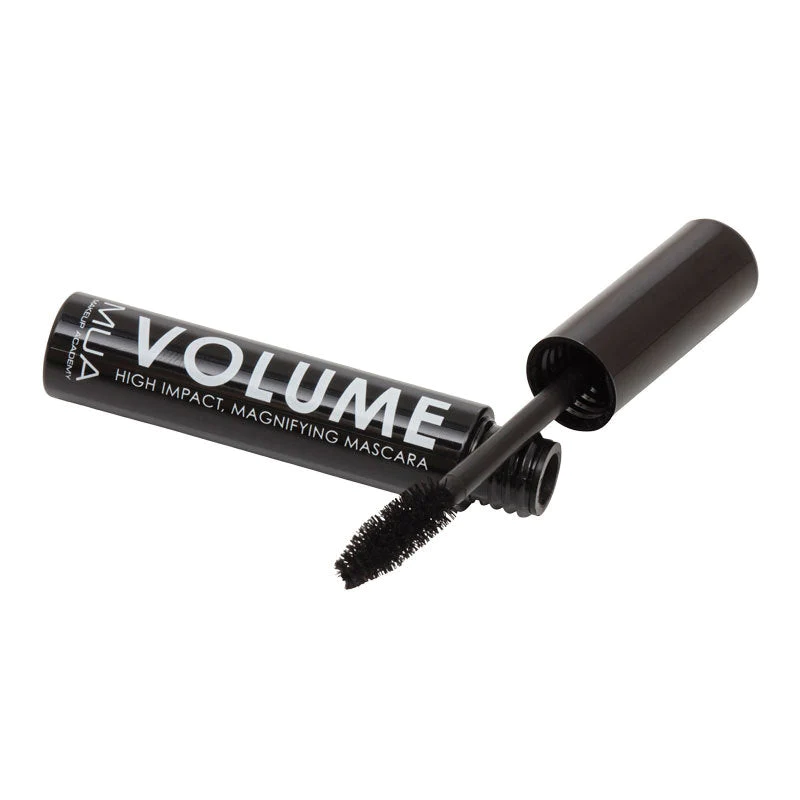 Mascara-Volume-Lid-Off-_Web_24cb95f5-f9df-428a-9188-3ef4433f0101