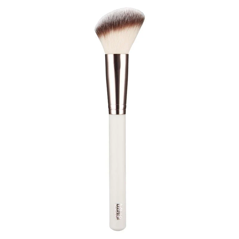 Brush-NEW-Blush-_-Contour-Brush_1_1800x1800