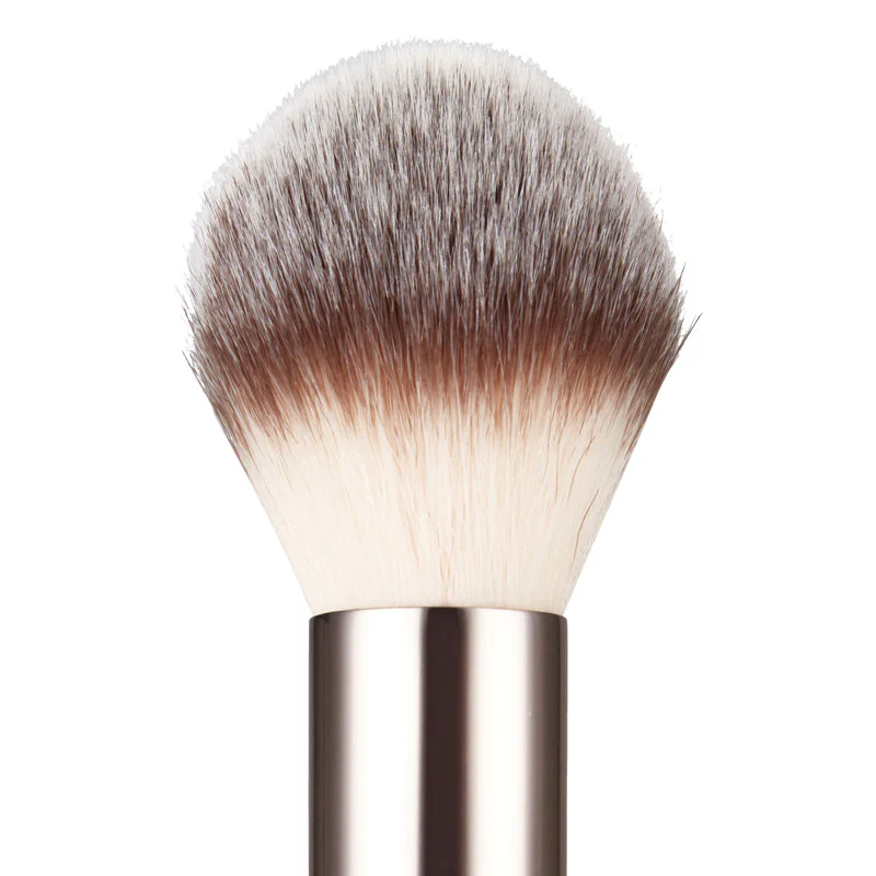 Brush-NEW-Finishing-Brush-Close-Up_1800x1800